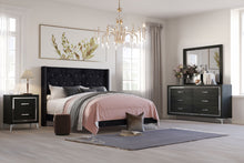  Huxley - 6/0 Western King 4 Piece Bedroom Set (Bed, Dresser, Mirror, Nightstand) - Black