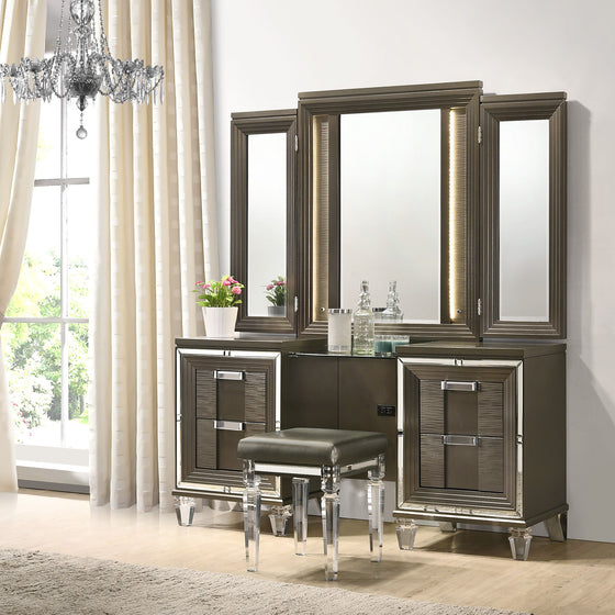 Twenty Nine - 3 Piece Vanity Set