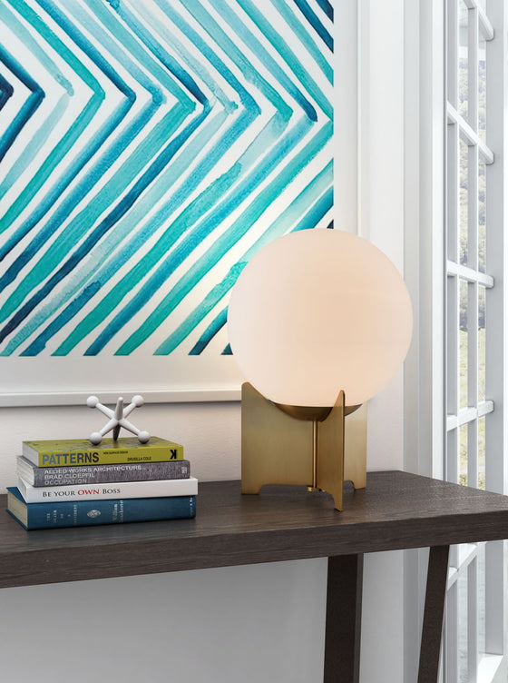 Pearl - Table Lamp - White / Brass