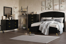  Kailani - 6/0 Western King 4 Piece Bedroom Set (Bed, Dresser, Mirror, Chest) - Black