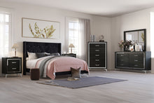  Huxley - 6/0 Western King 6 Piece Bedroom Set (Bed, Dresser, Mirror, Chest, 2 Nightstands) - Black