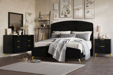  Kailani - 6/0 Western King 4 Piece Bedroom Set (Bed, Dresser, Mirror, Nightstand) - Black